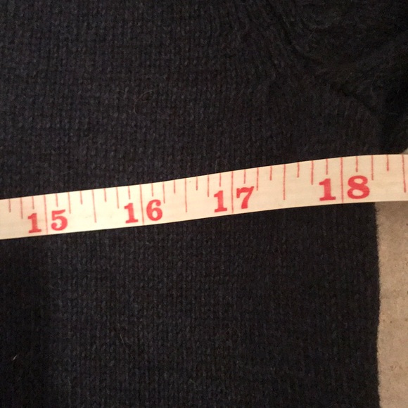 H&M Navy hoodie with zip closure and pockets - Picture 6 of 6